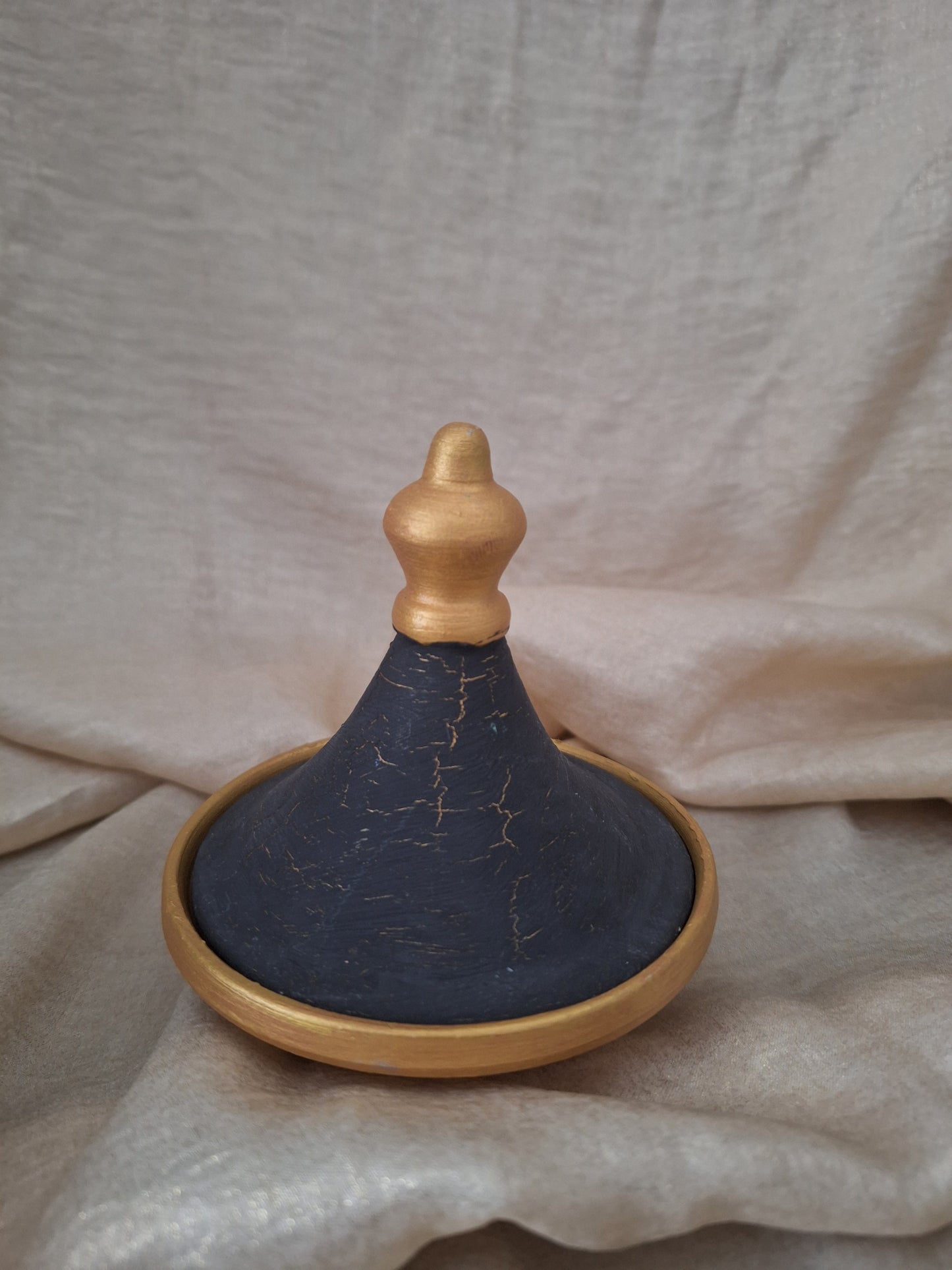 Tajine "noir et d'or"