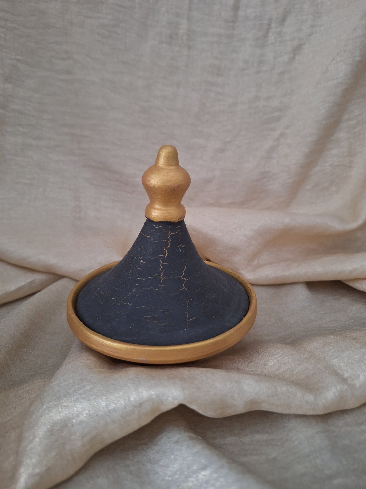 Tajine "noir et d'or"