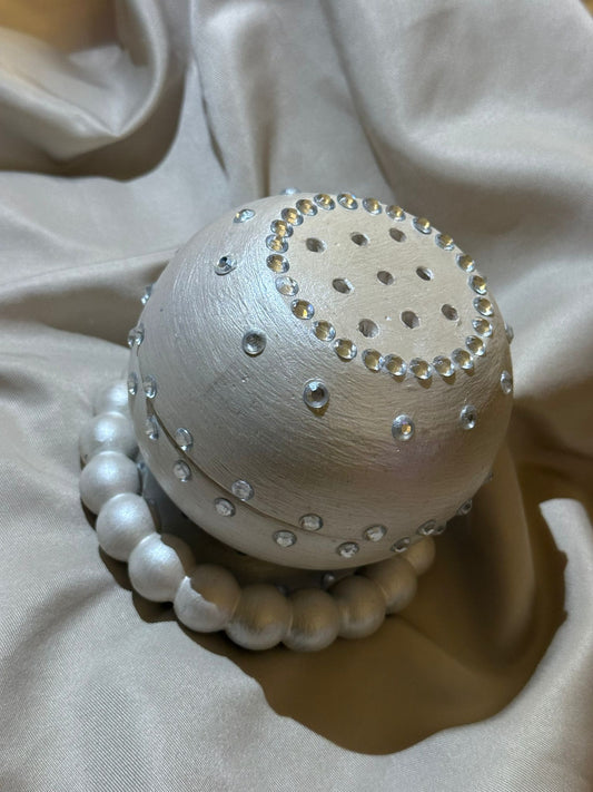 Sphère à encens :  Ensemble "Neige de cristal" (pièce vendue sans le plateau)