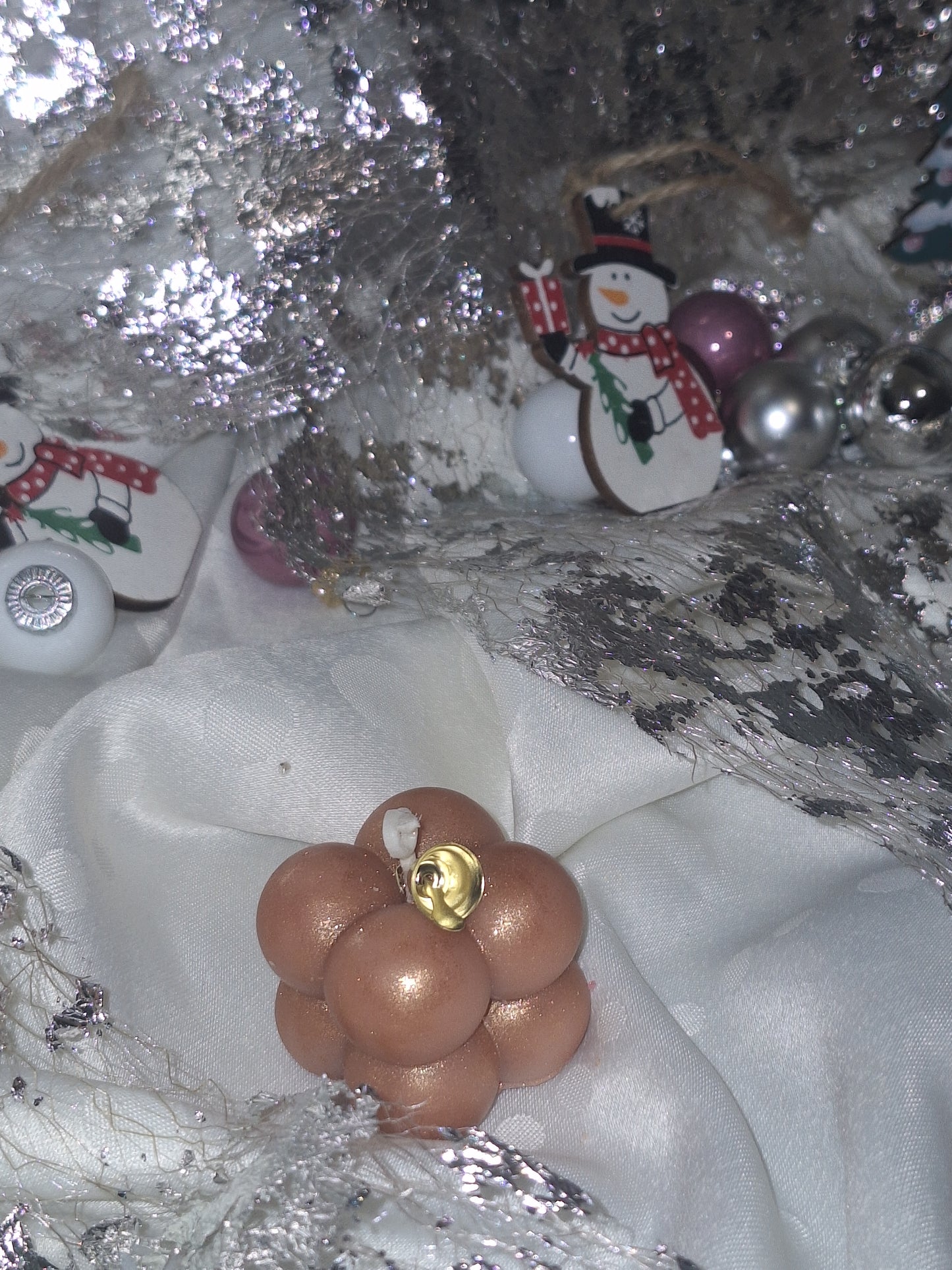 Bougie " Petites bulles festives chocolat Noisette"