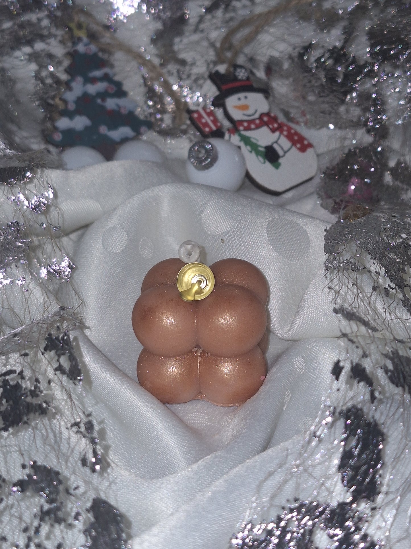 Bougie " Petites bulles festives chocolat Noisette"